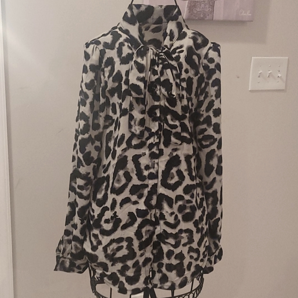Gray and Black Leopard Pussybow Blouse M